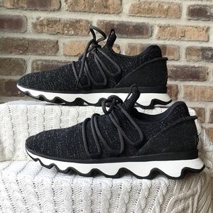 Sorel Kinetic Lace Sneakers Womens Size 8 1/2